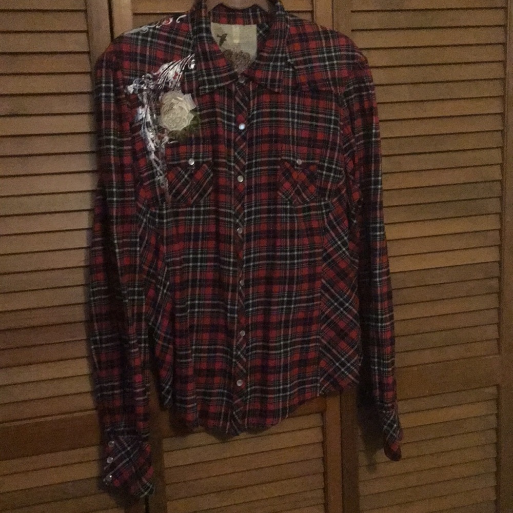 Johnny Was 3J Tioga Rose Embroidered shirt